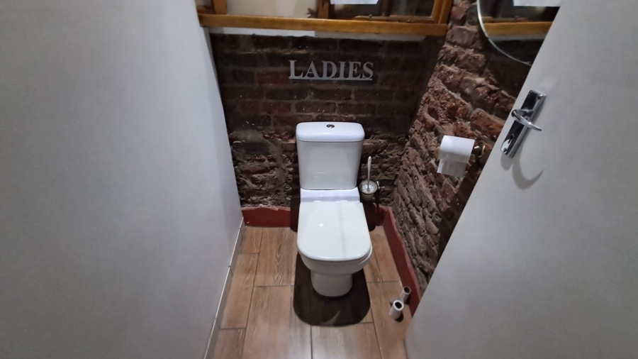 7 Bedroom Property for Sale in Universitas Free State